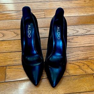 NWOT Aldo black scalloped pumps SZ 6!